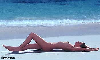 Jste nudista, naturista, textilák, nebo čumil?